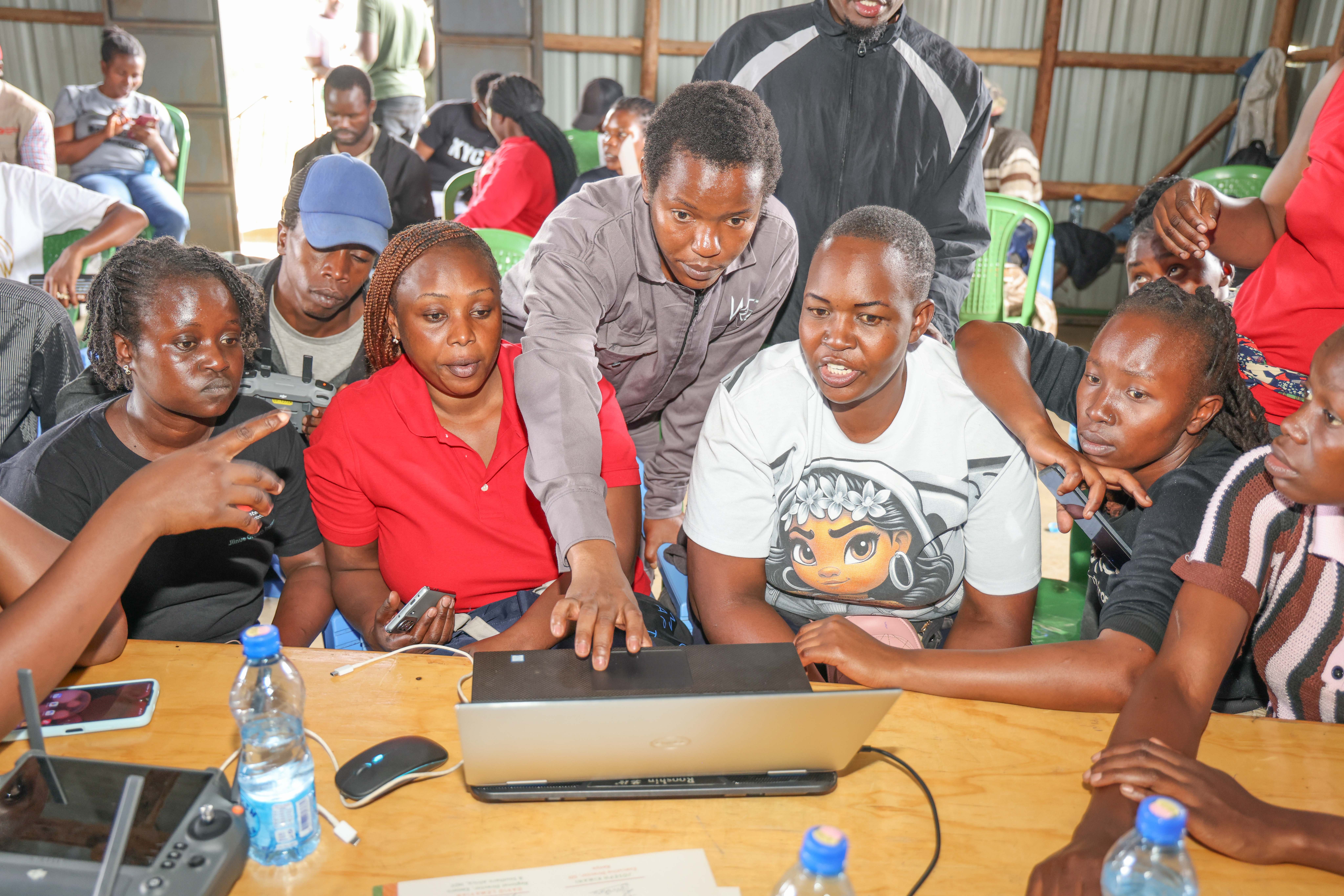 Participants engaged in hands-on GIS and open mapping training as part of the KYC Nairobi capacity building programme. | Photo: HOT / SDI Kenya
