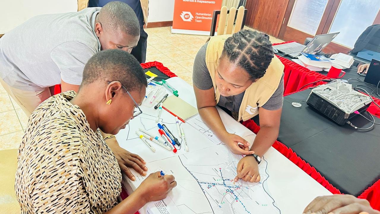 Training workshop with mappers and FDC